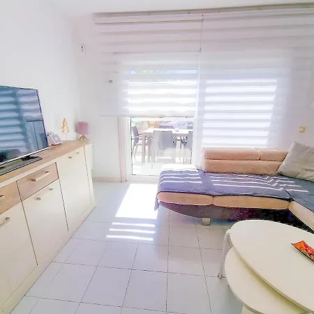 Tenerife Relaxing Holidays Апартаменты *